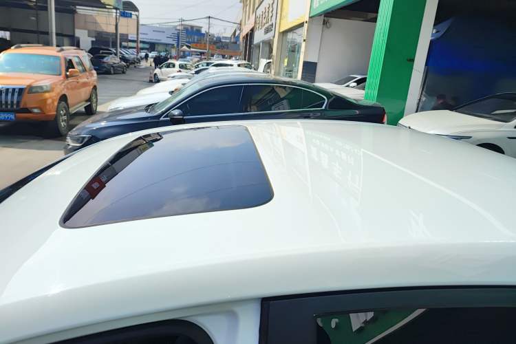 Used Chevrolet Monza 2022 320 Automatic Enjoyment Sunroof Version
