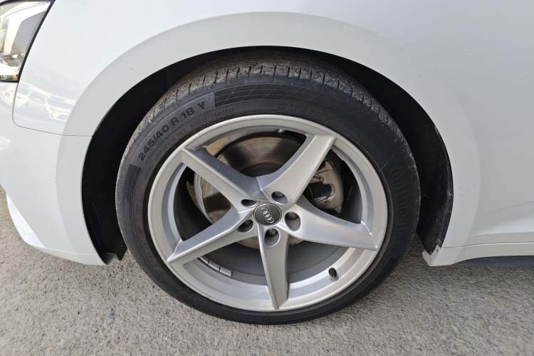 Used Audi A5 2020 Coupe 40 TFSI Fashion Edition China VI Emission Standard
