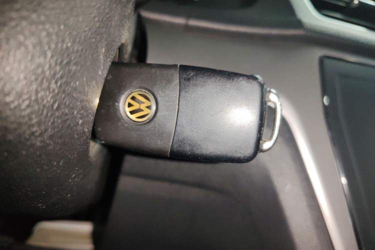 Used Volkswagen Lavida 2017 1.6L Automatic Fashion Edition
