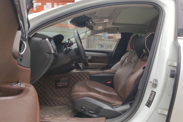 Used Volvo S90 2019 T4 Zhiyi Edition