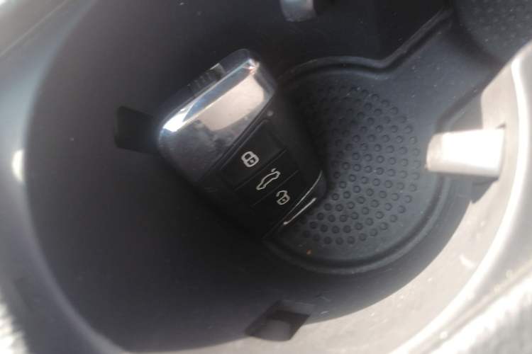 Used Volkswagen Magotan 2017 330TSI DSG Leading Model
