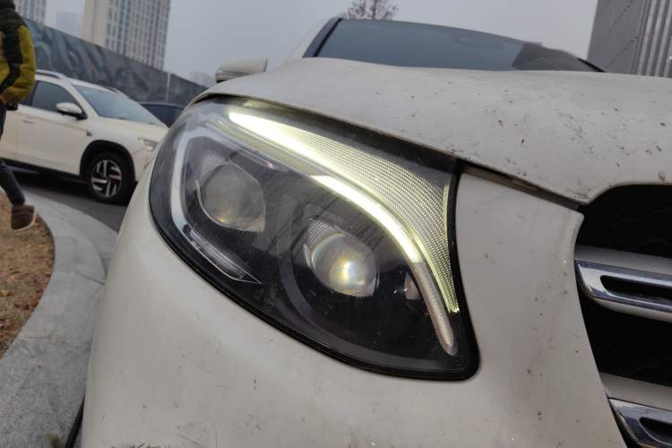 Used Mercedes-Benz GLC 2017 GLC 300 4MATIC Sport Edition
