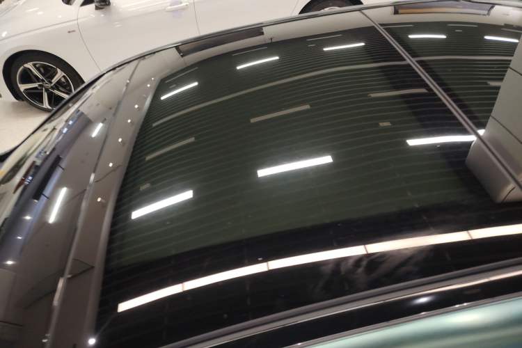 Used Mercedes-Benz C-Class 2017 Facelift C 200 L Sport Edition
