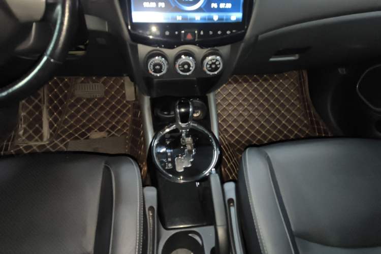 Used Mitsubishi ASX 2018 2.0L CVT Two-Wheel Drive Deluxe Edition