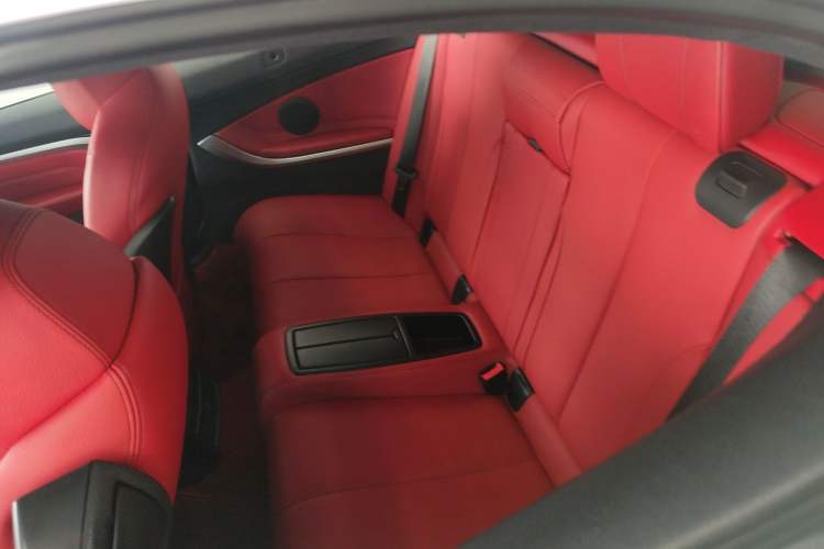 Used BMW 4 Series 2014 420i Convertible Design Line Package
