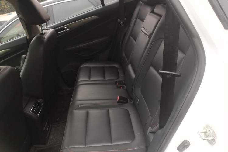 Used Changan CS75 2014 1.8T Automatic Elite Model China IV Standard
