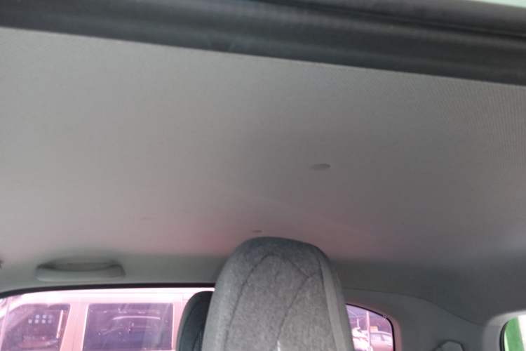 Used Wuling Hongguang MINIEV 2021 Macaron Fashion Model Lithium Iron Phosphate
