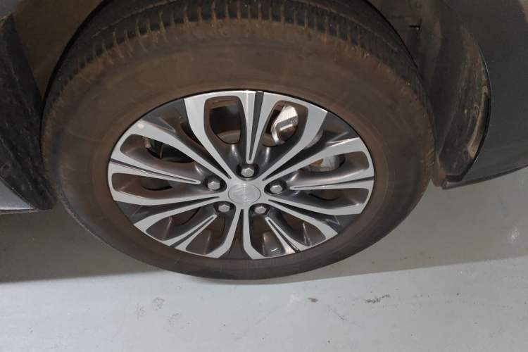 Used Buick GL8 2021 Land Cruiser Executive Class 652T Comfort Model
