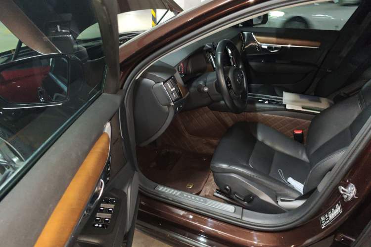 Used Volvo S90 2019 T5 Zhiyuan Edition