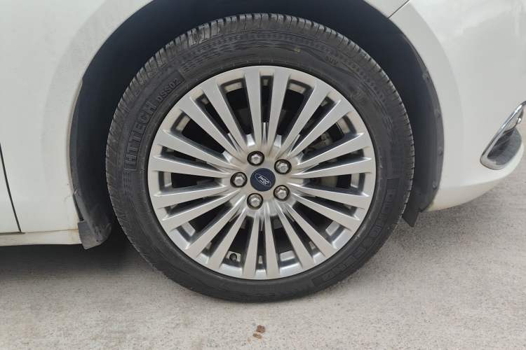 Used Ford Taurus 2017 EcoBoost 245 Luxury Model