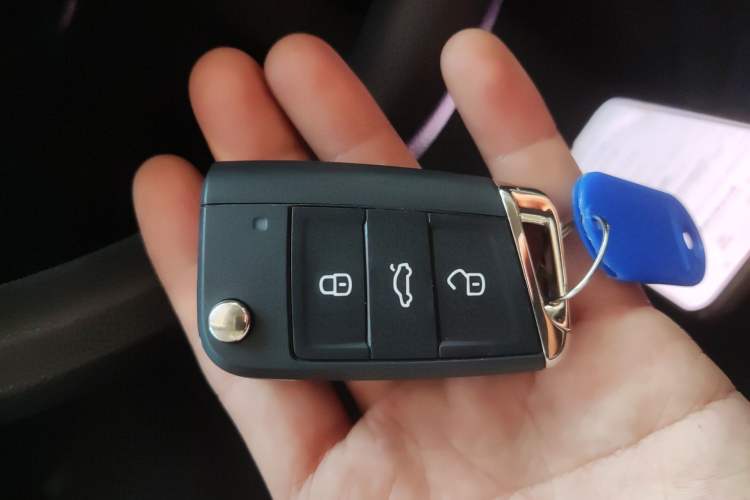 Used Volkswagen Bora 2021 1.5L Automatic Fashionable Smart Connectivity Version
