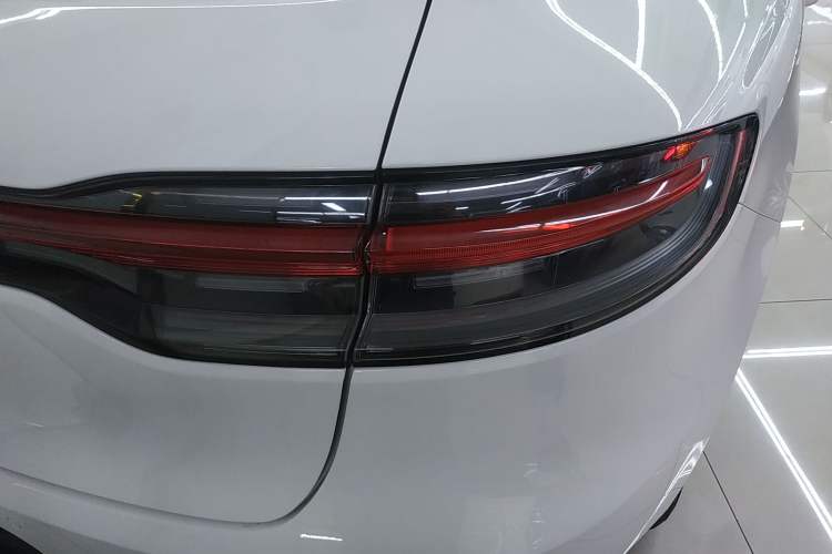 Used Porsche Macan 2021 Macan 2.0T
