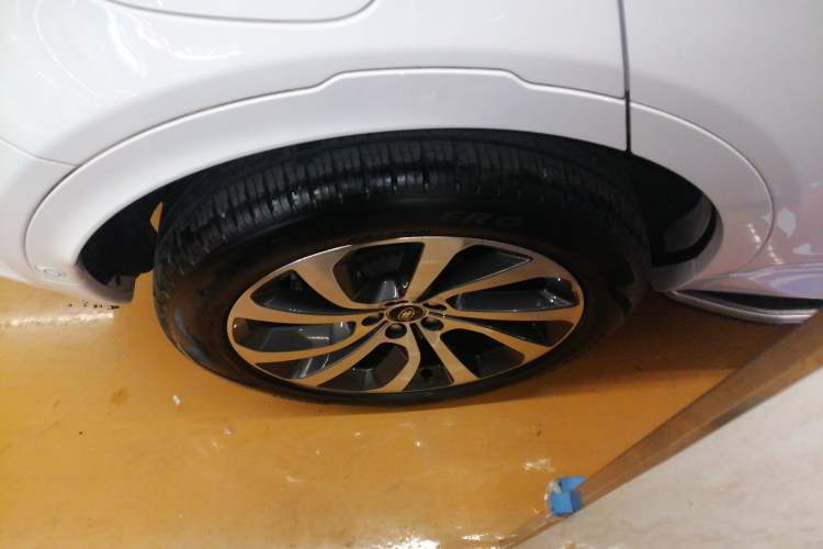 Used Land Rover Discovery Sport 2022 Revised Version 2 249 PS R-Dynamic SE Performance Tech Edition 5 Seats