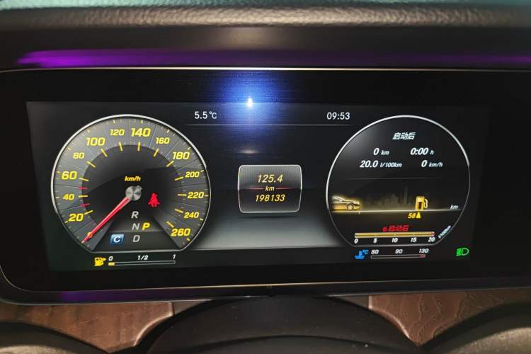 Used Mercedes-Benz E-Class 2017 E 200 L 4MATIC
