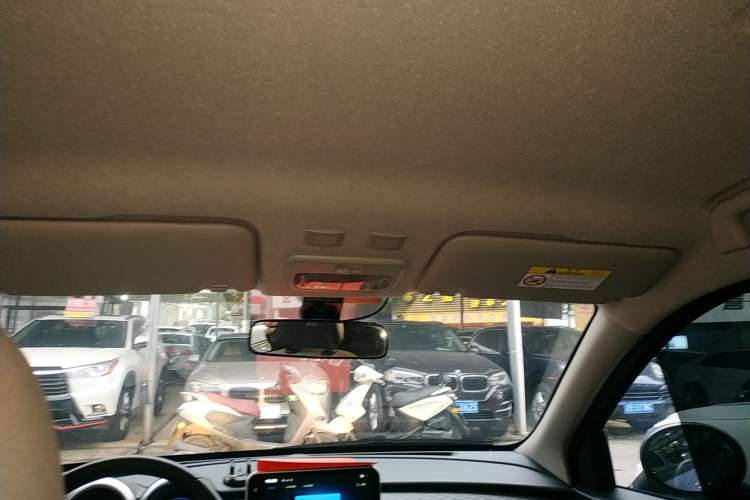 Used ORA Black Cat 2022 301km "Cute Pet" Version – Lithium Iron Phosphate