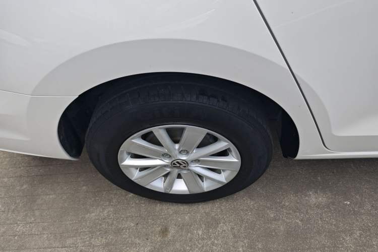 Used Volkswagen Jetta 2017 1.5L Automatic Fashion Model
