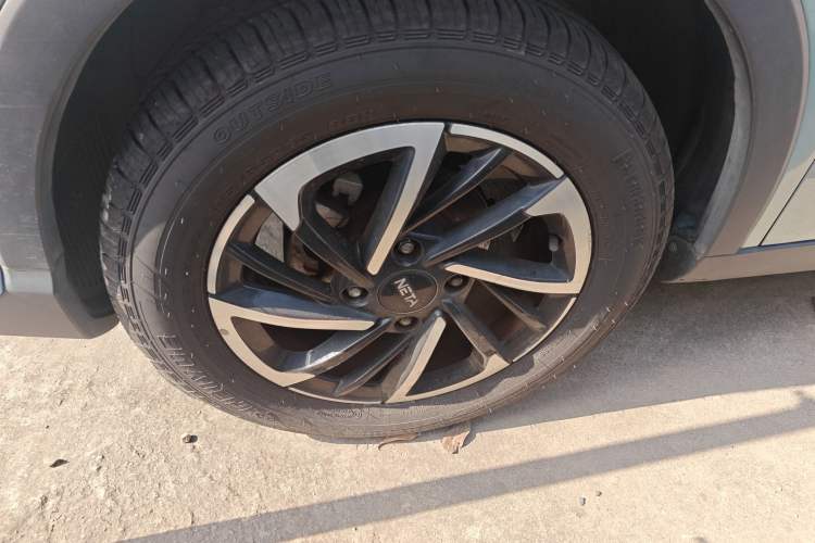 Used NETA V 2022 Long-Range Industry Custom Edition
