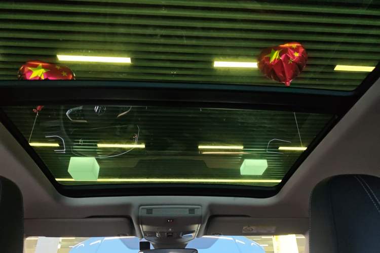 Used Volkswagen Tharu 2025 NewRui 300TSI Prestige Edition
