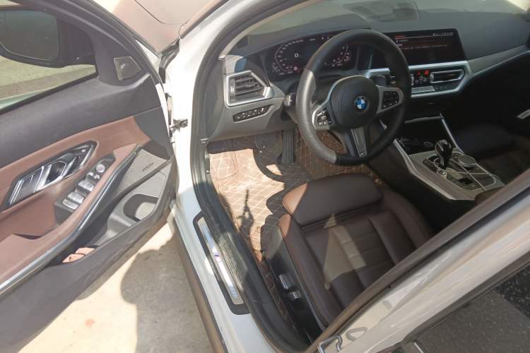 Used BMW 3 Series 2020 Restyled 325i M Sport Night Edition Package
