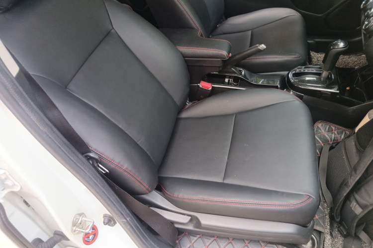 Used Honda Fit 2016 1.5L LXS CVT Comfort Sunroof Version
