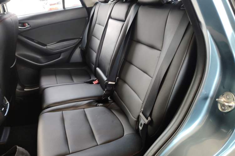 Used Mazda CX-5 2015 2.0L Automatic Two-Wheel Drive Urban Version