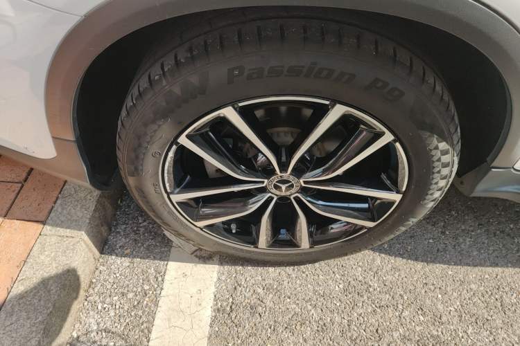 Used Mercedes-Benz GLC 2021 GLC 260 L 4MATIC Luxury Model
