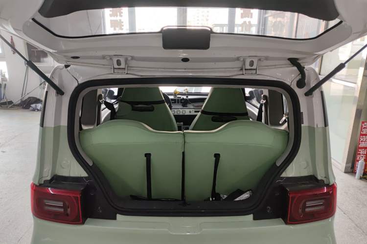 Used Wuling Hongguang MINIEV 2022 Macaron Fashion Edition Lithium-Nickel-Cobalt-Alpha-oxide
