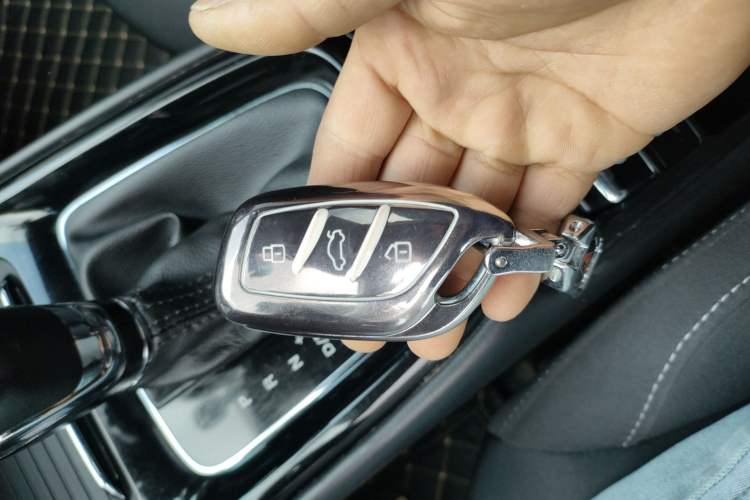 Used Roewe i5 2019 1.5L Automatic 4G Connected Langyue Edition
