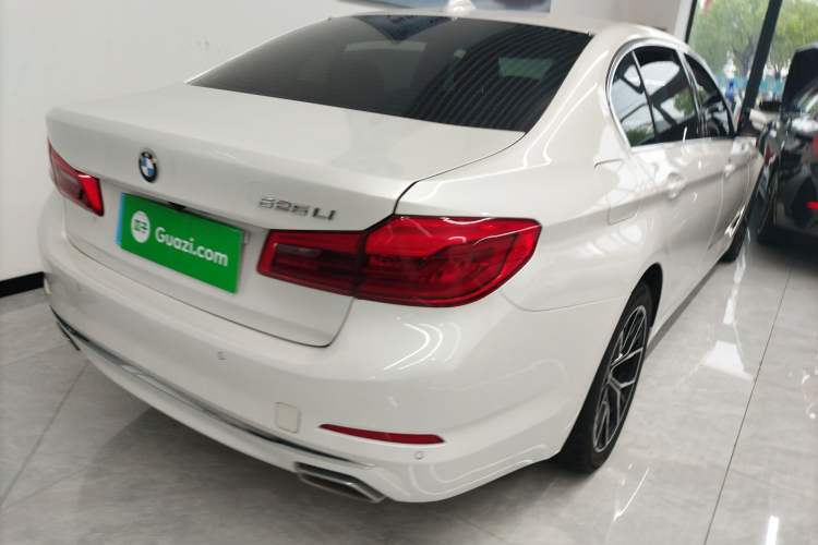 Used BMW 5 Series 2020 525Li Luxury Package
