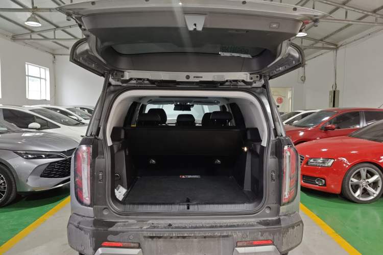 Used Beijing Auto BJ30 2024 1.5T Magic Electric Drive Advanced Version
