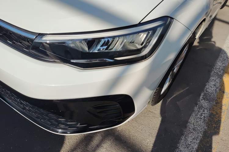 Used Volkswagen Lavida 2023 New Rui 1.5L Automatic New Yi Edition