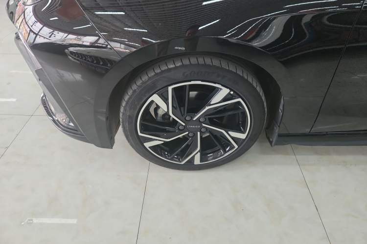 Used Lynk & Co 03 2023 2.0TD DCT JingPro
