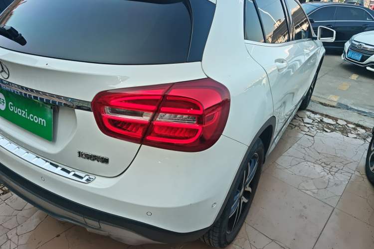Used Mercedes-Benz GLA 2016 GLA 200 Fashion Model