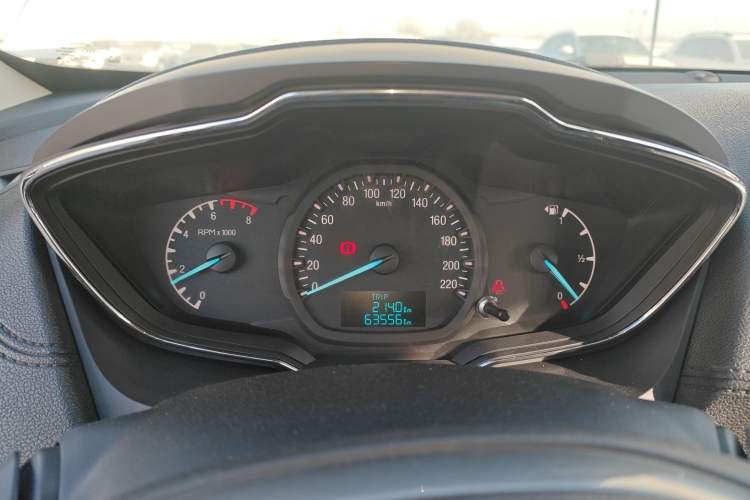 Used Ford Escort 2015 1.5L Manual Fashion Edition