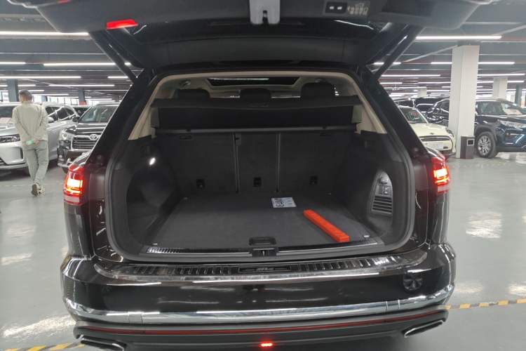 Used Volkswagen Touareg 2019 2.0TSI Ruiyi Edition China VI Standard