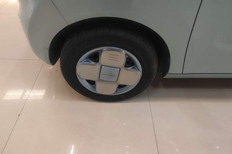 Used  Panda 2023 Panda Mini 120km Super Cute Bear
