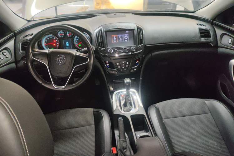 Used Buick Regal 2015 1.6T Leading Technology Model
