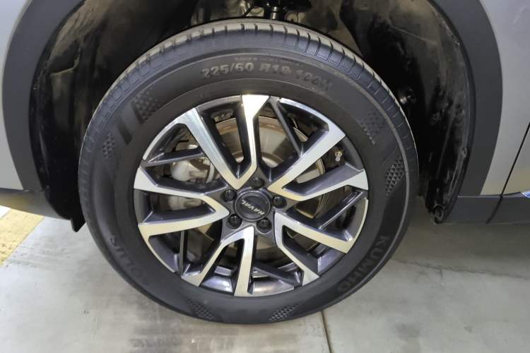 Used Haval H6 2024 1.5T Two-Wheel-Drive Classic Edition
