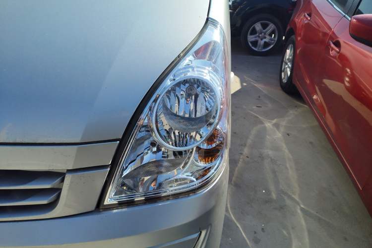 Used Wuling Rongguang S 2021 1.2L Standard Version with Power Steering 5-Seater LSI