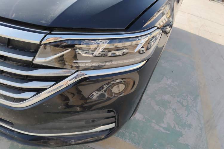 Used Volkswagen Viloran 2020 330TSI Luxury Edition