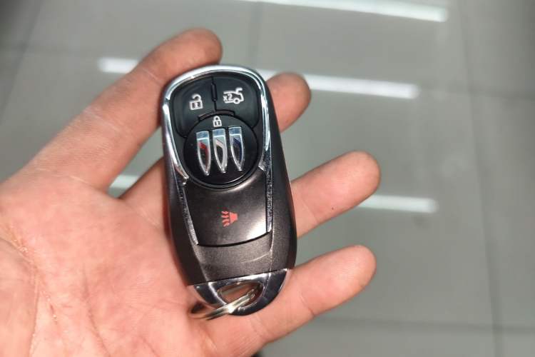 Used Buick Regal 2024 25T Deluxe Edition