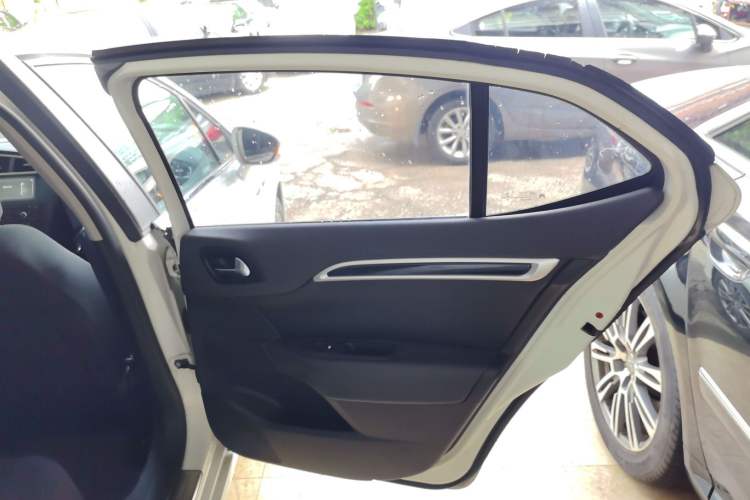 Used Citroen C4L 2015 1.8L Automatic Luxury Edition