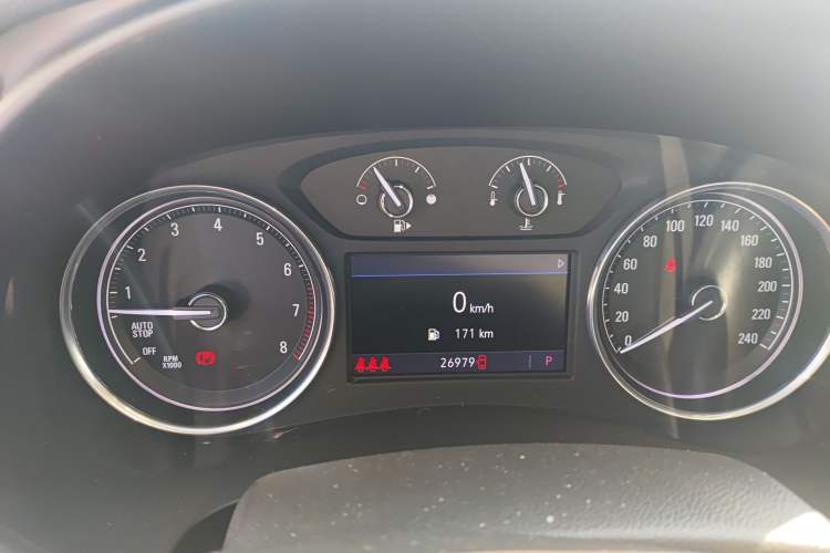 Used Buick LaCrosse 2022 552T Luxury Version
