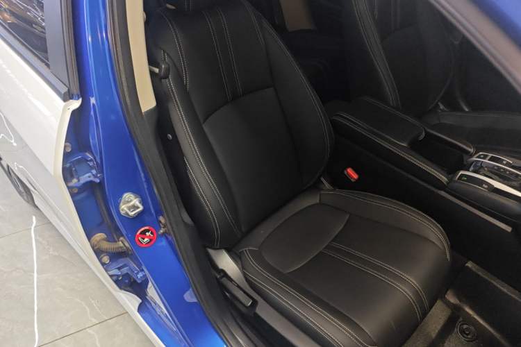 Used Honda Civic 2016 220TURBO CVT Luxury Edition
