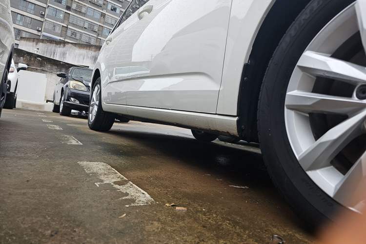 Used Volkswagen Touran 2018 Volkswagen Touran L 280TSI DSG Comfort Edition 7 Seats China V Emission Standard
