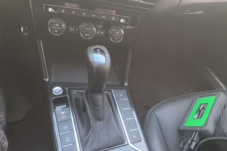 Used Volkswagen Passat 2019 330TSI Luxury Edition China V Standard
