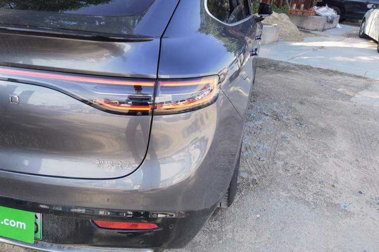 Used Hima Luxeed R7 2025 Range-Extended Version 251 km Max
