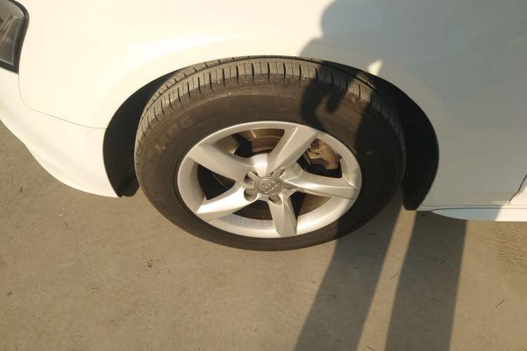 Used Audi A4L 2015 35 TFSI Automatic Standard Model
