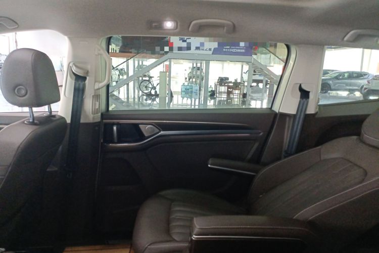 Used Volkswagen Viloran 2020 330TSI Luxury Edition
