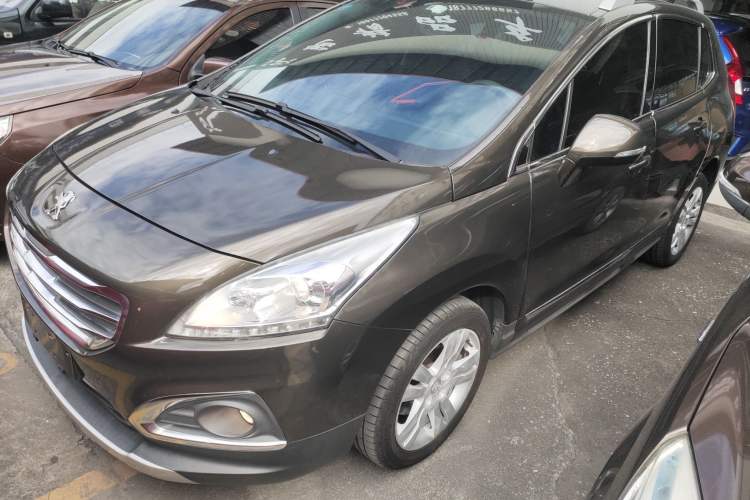 Used Peugeot 3008 2015 2.0L Automatic Classic Edition
